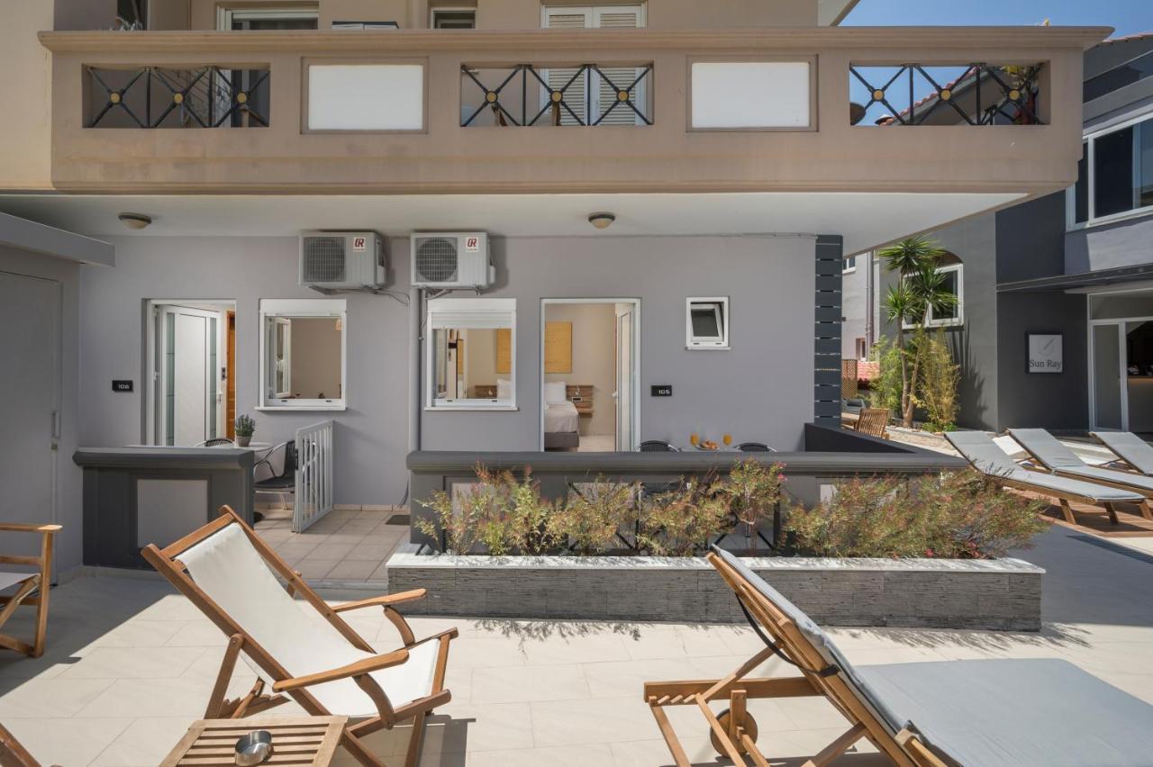 Sun Ray Studios Agia Marina Екстериор снимка